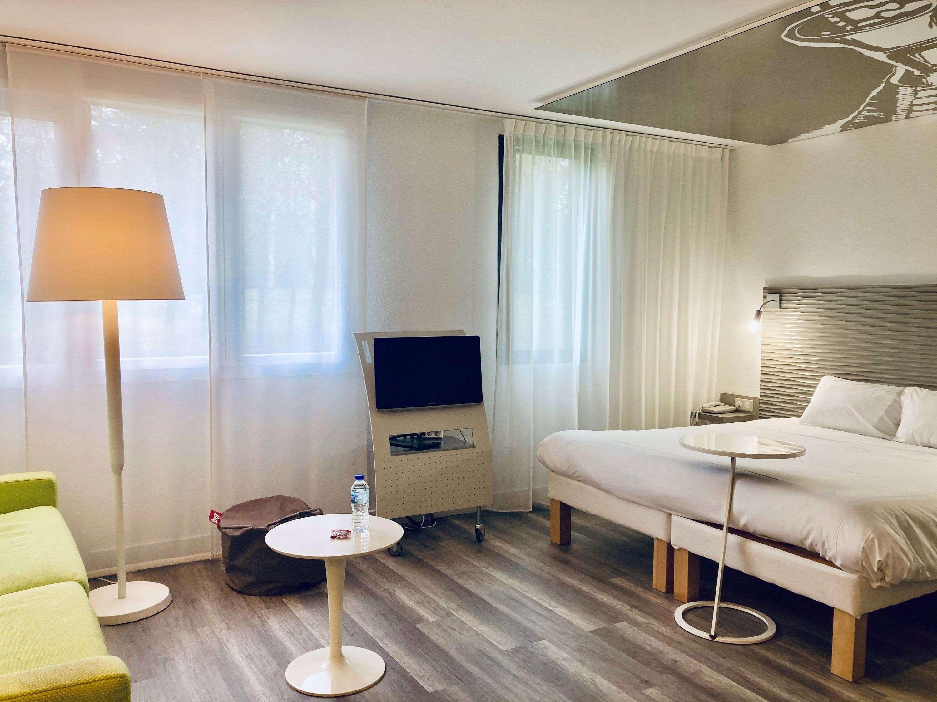 Ibis Styles Lille Aeroport Lesquin Exterior foto