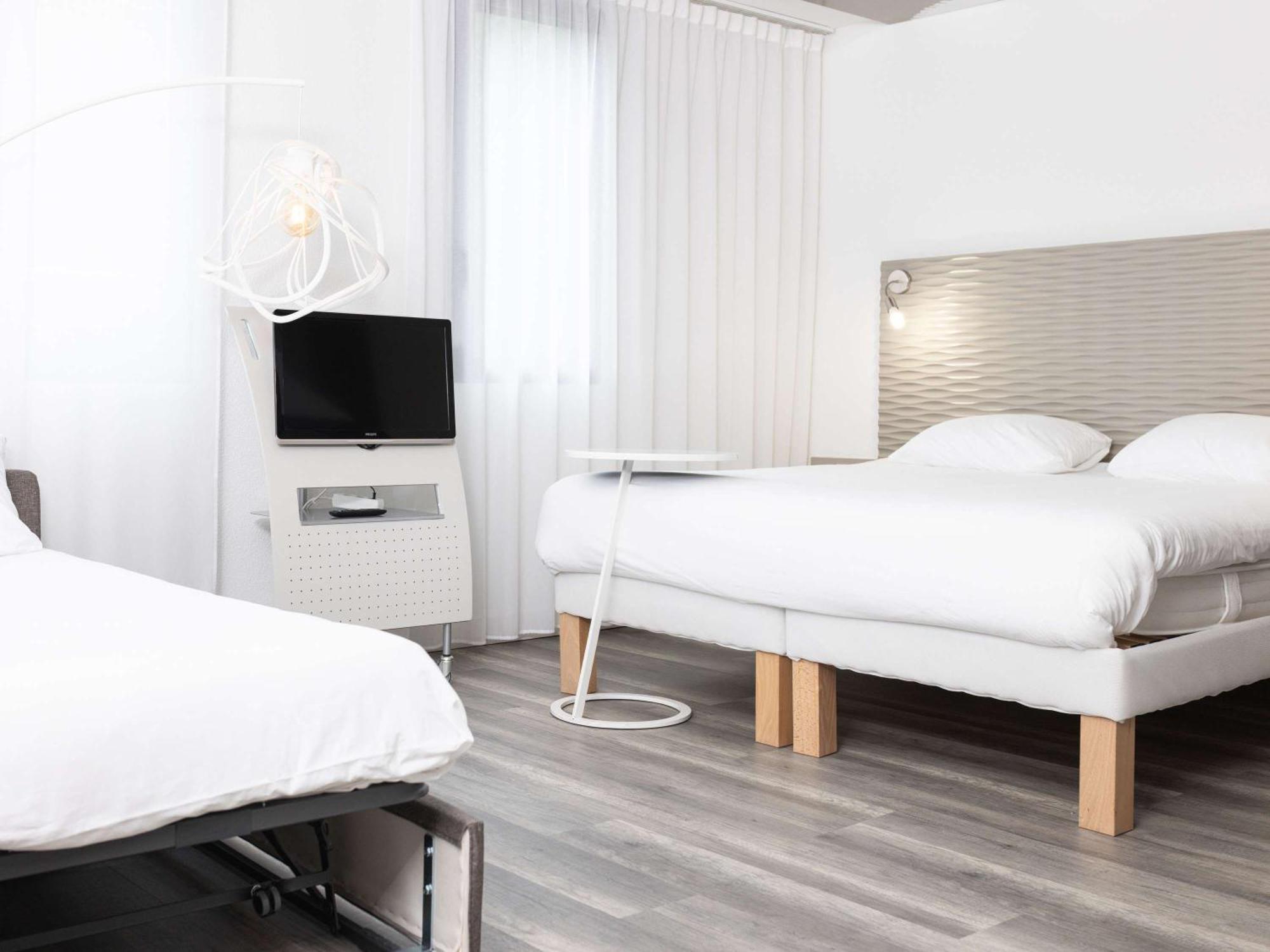 Ibis Styles Lille Aeroport Lesquin Exterior foto