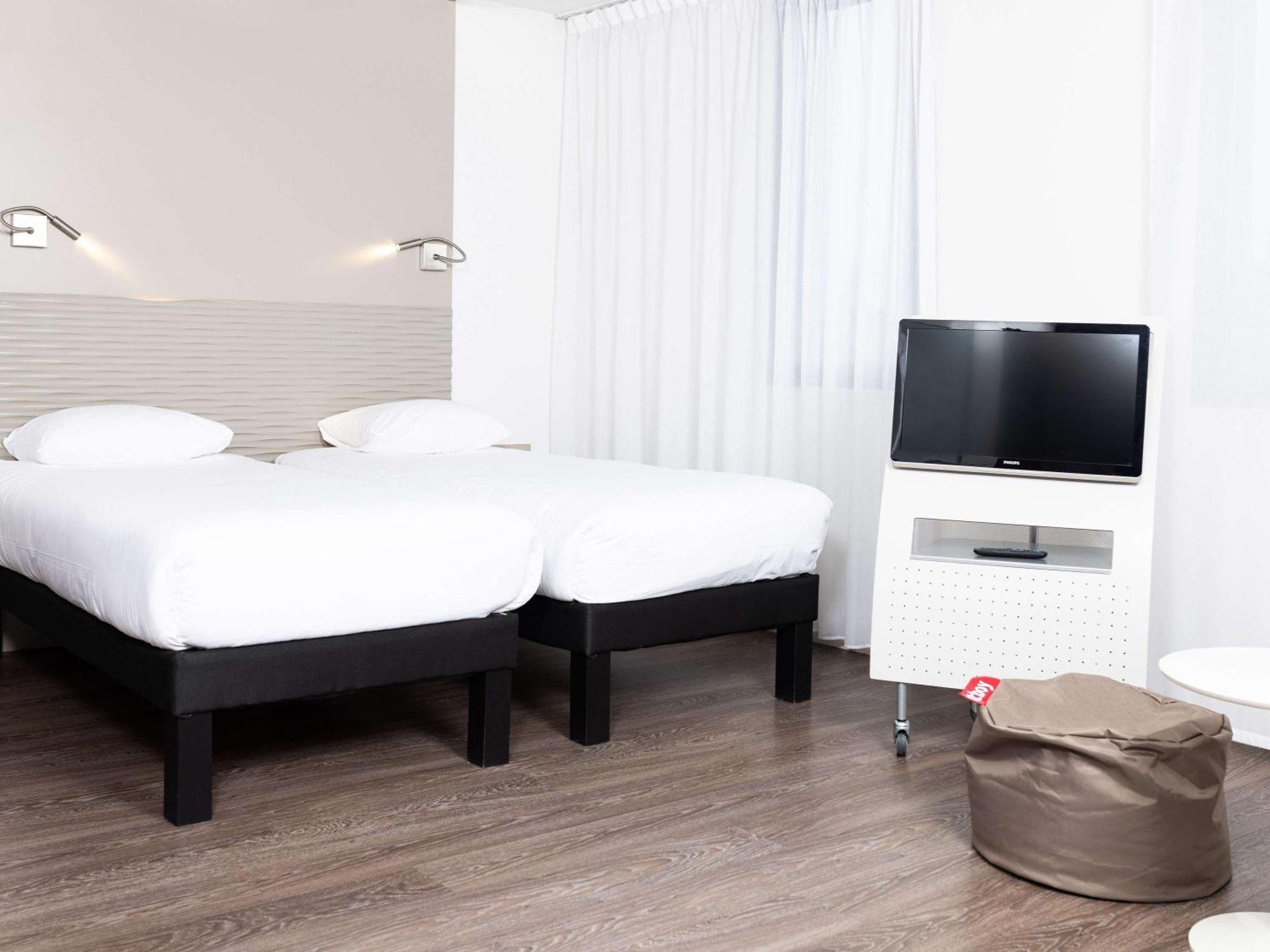Ibis Styles Lille Aeroport Lesquin Exterior foto