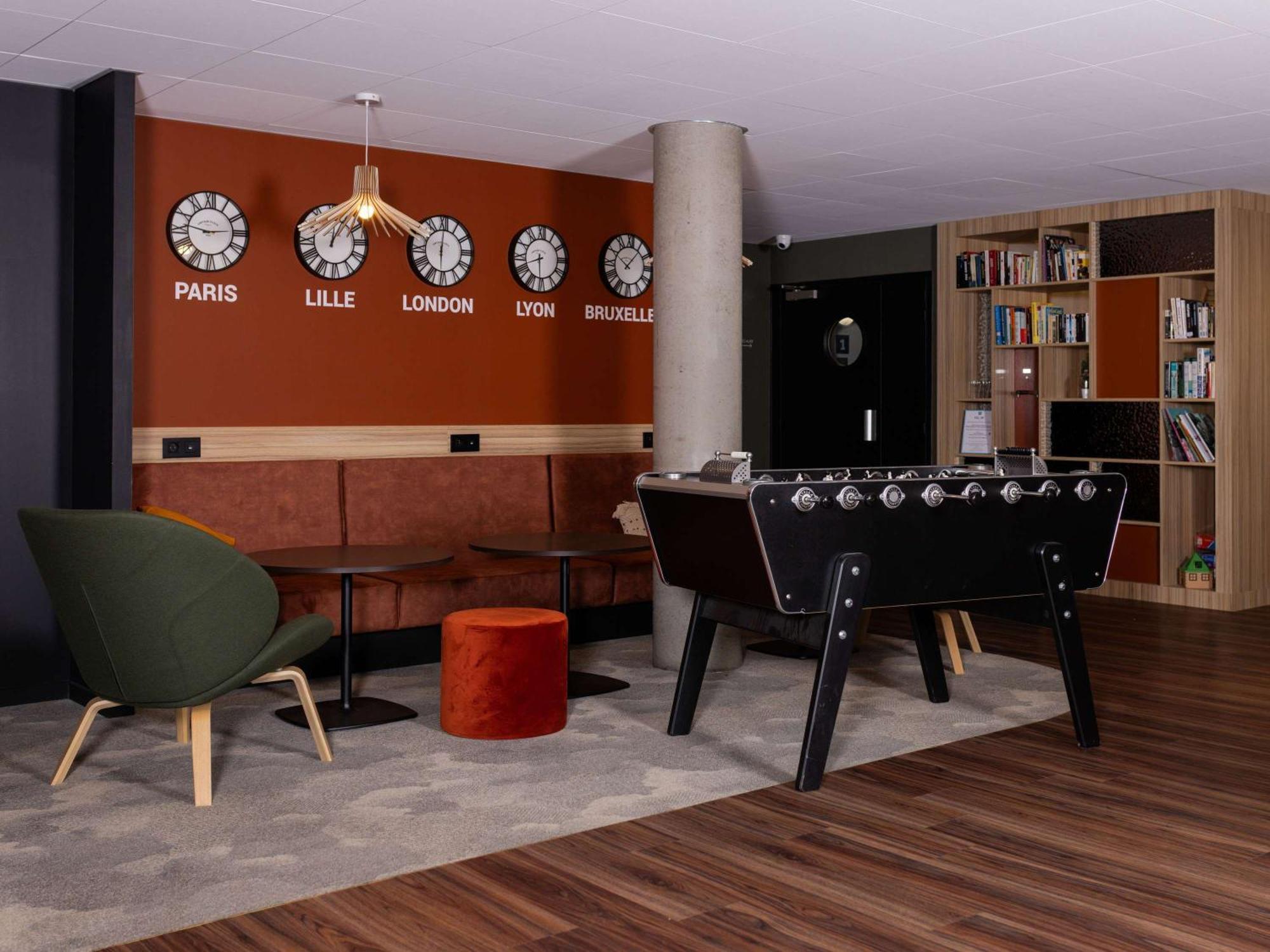 Ibis Styles Lille Aeroport Lesquin Exterior foto