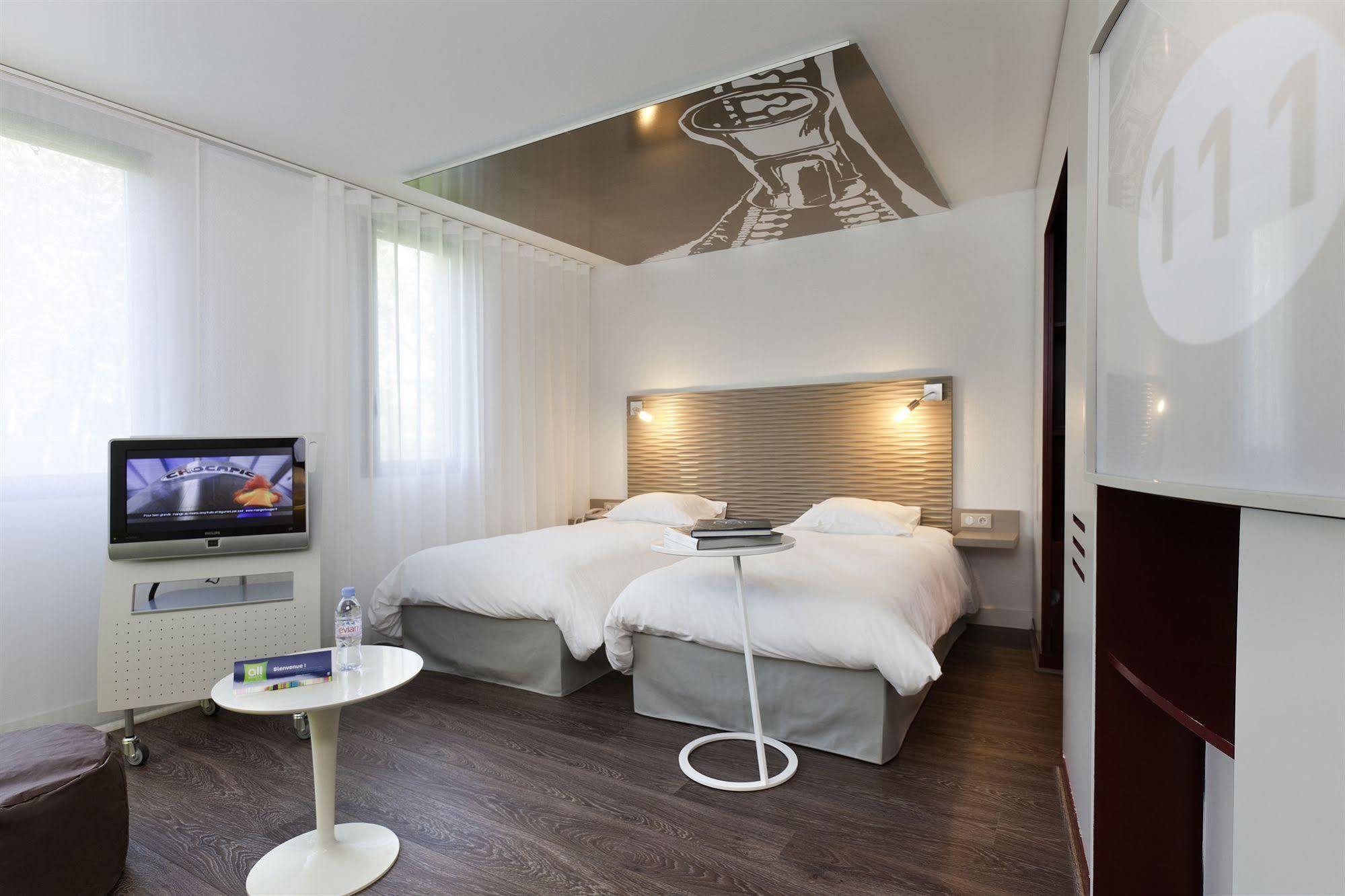 Ibis Styles Lille Aeroport Lesquin Exterior foto